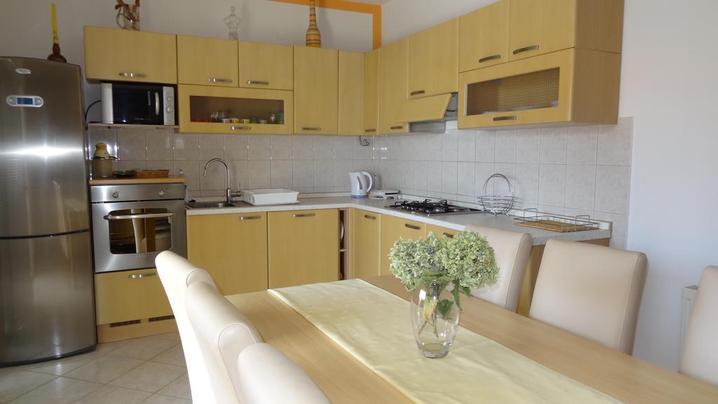 Apartments Braco Seget Vranjica Exterior foto